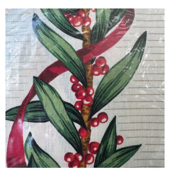 Charter Club Christmas Tablecloth 60" X 84" Oval 100% Cotton Holly Berry Design - Picture 3 of 5